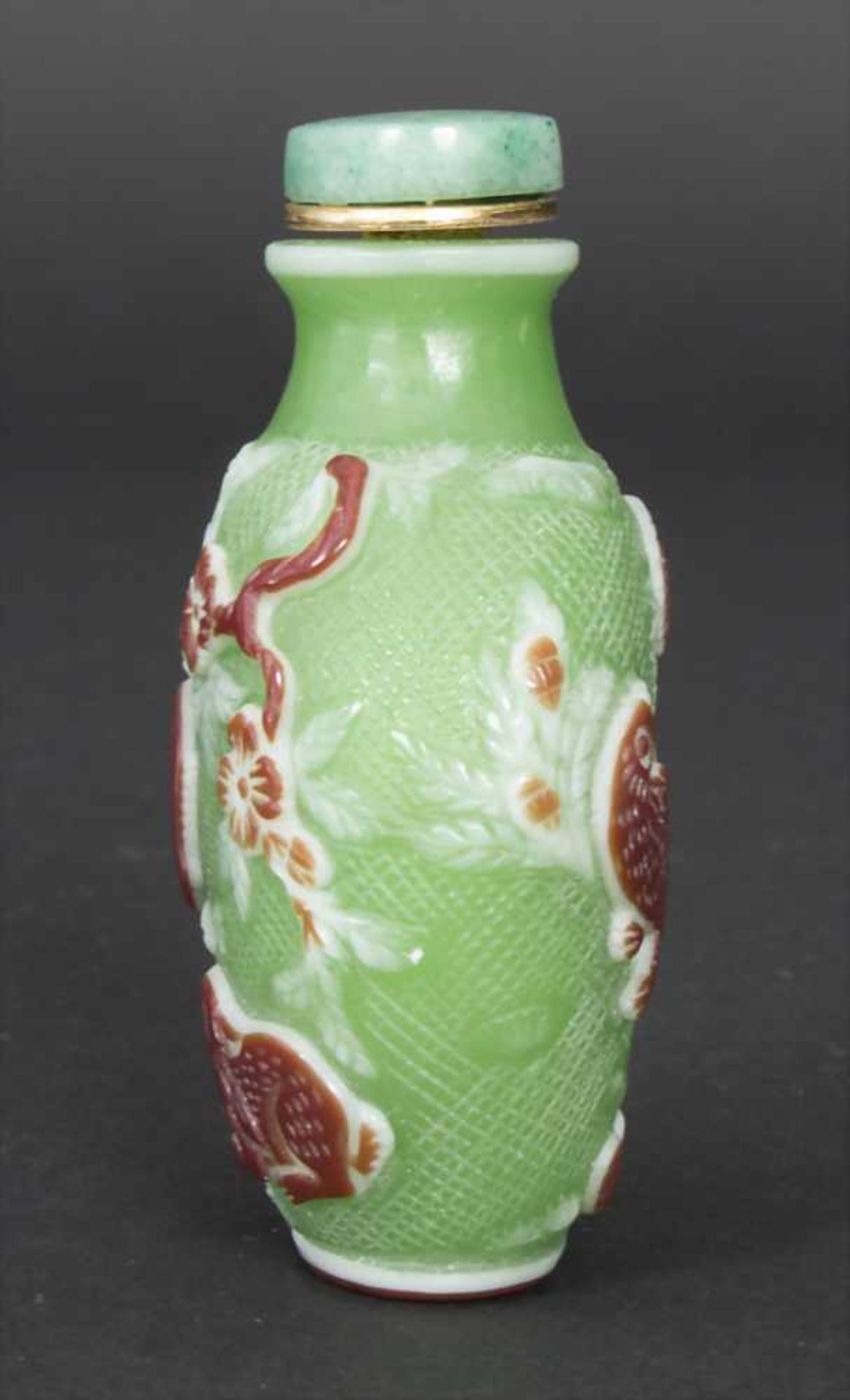 Snuff Bottle, China, um 1900Material: Glas überfangen, Jadestöpsel, Dekor mit Hasen, Wachteln und - Image 3 of 13