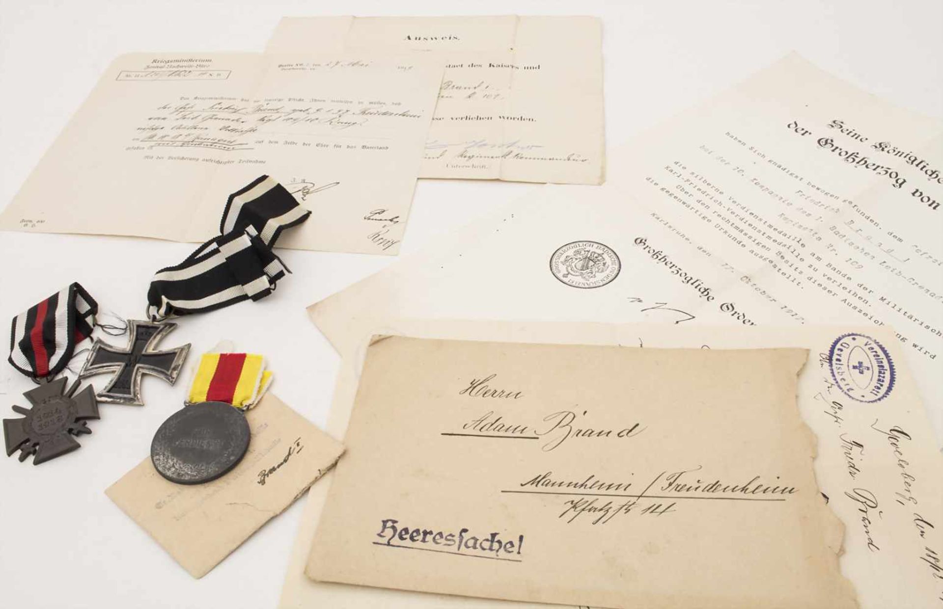 Nachlass Orden mit Verleihungsurkunden, 1. Weltkrieg/ An estate of honour medals WW I,