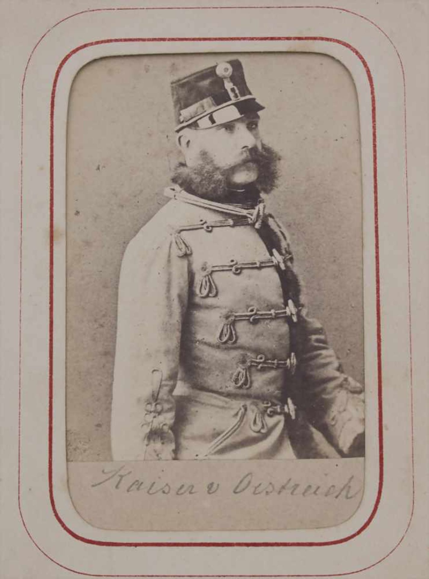 Fotoalbum 'Europäischer Adel' / A photo album 'European Aristocracy'Material: Ledereinband mit