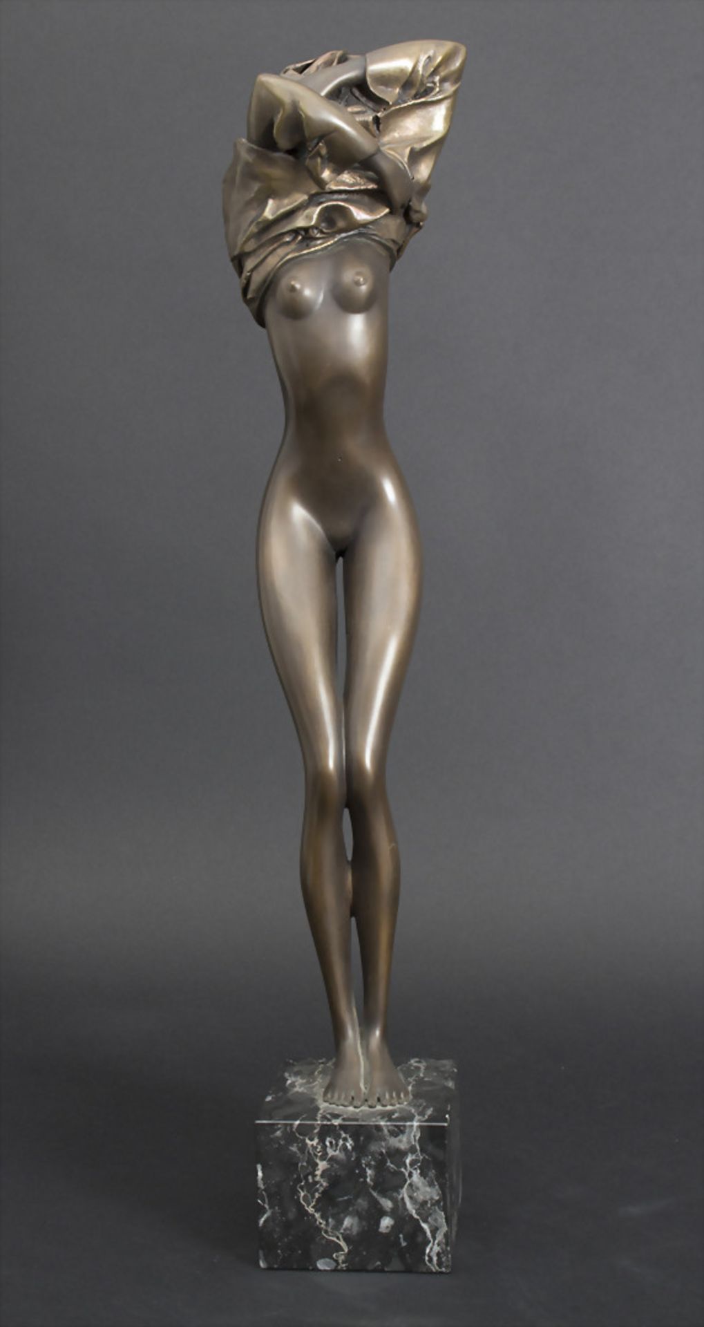 Bruno Bruni (*1935), Weiblicher Akt 'La venere annoiata' / A female nude 'La venere annoiata'