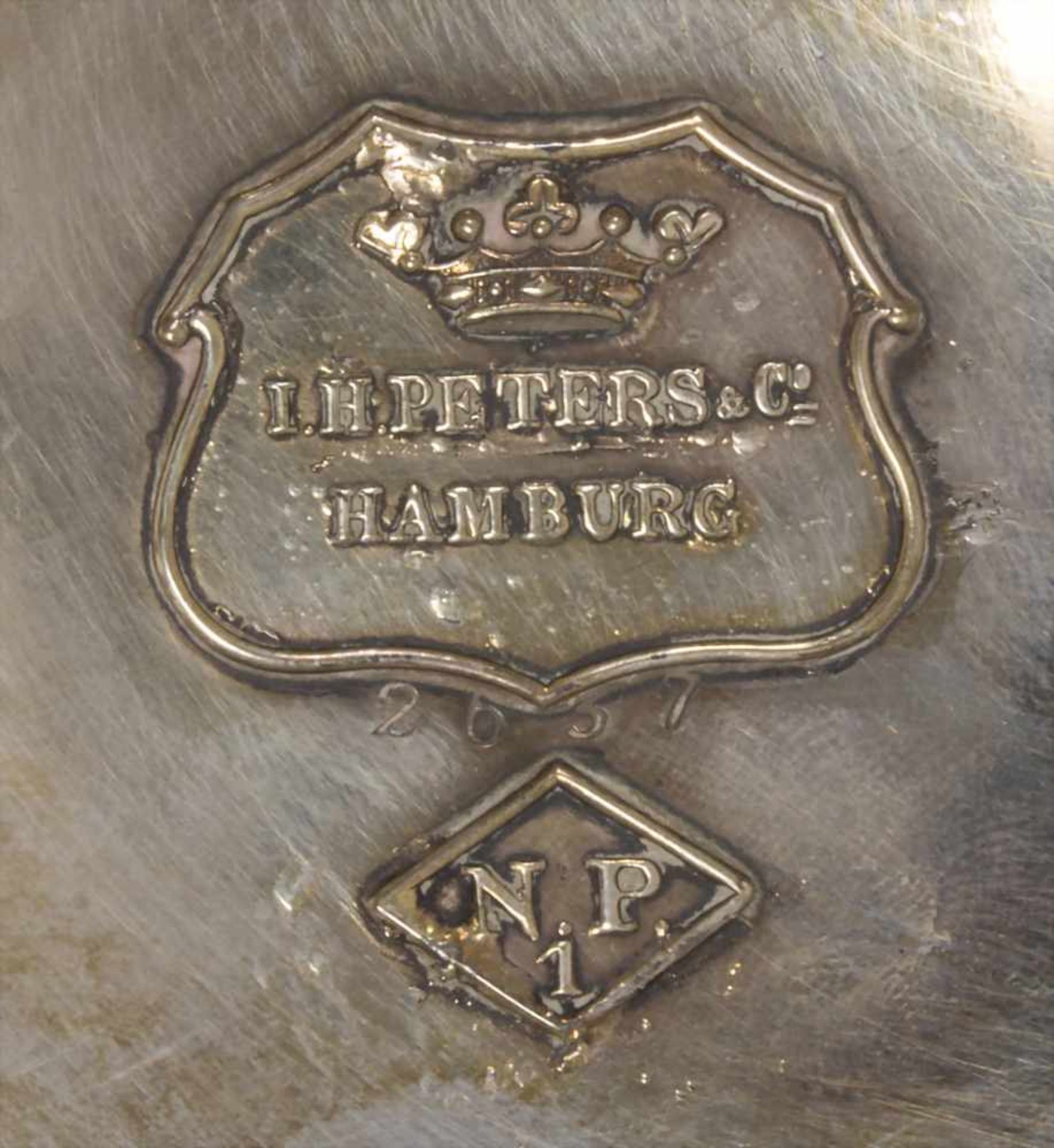 Teekanne auf Rechaud / A silver tea pot with rechaud, I. H. Peters & Co. Hamburg, um 1900Material: - Image 9 of 9