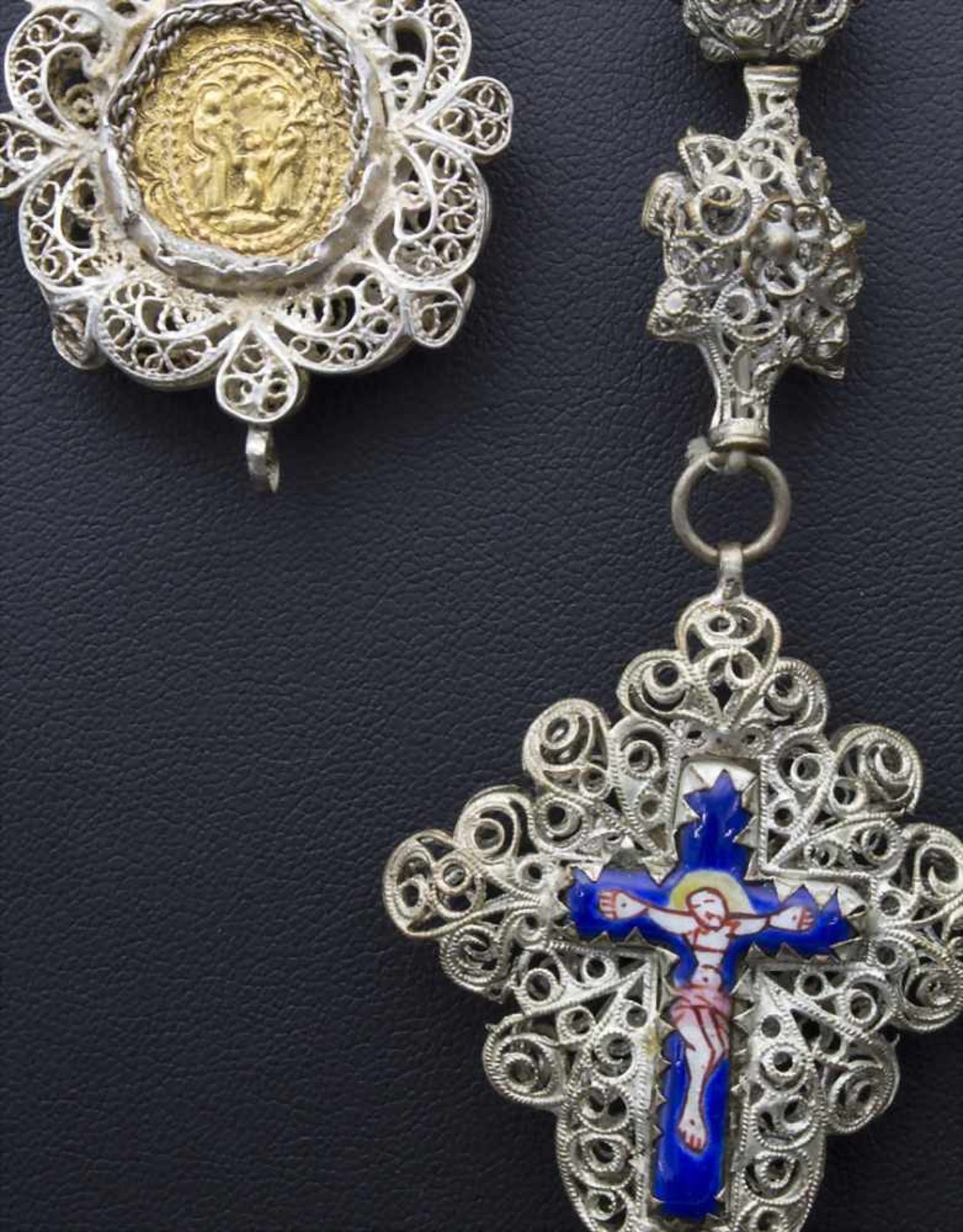 2 Rosenkränze / 2 rosaries, süddeutsch, 19. Jh.Material: Filigranarbeit, 1x Silber, 1x versilbert, - Bild 3 aus 5