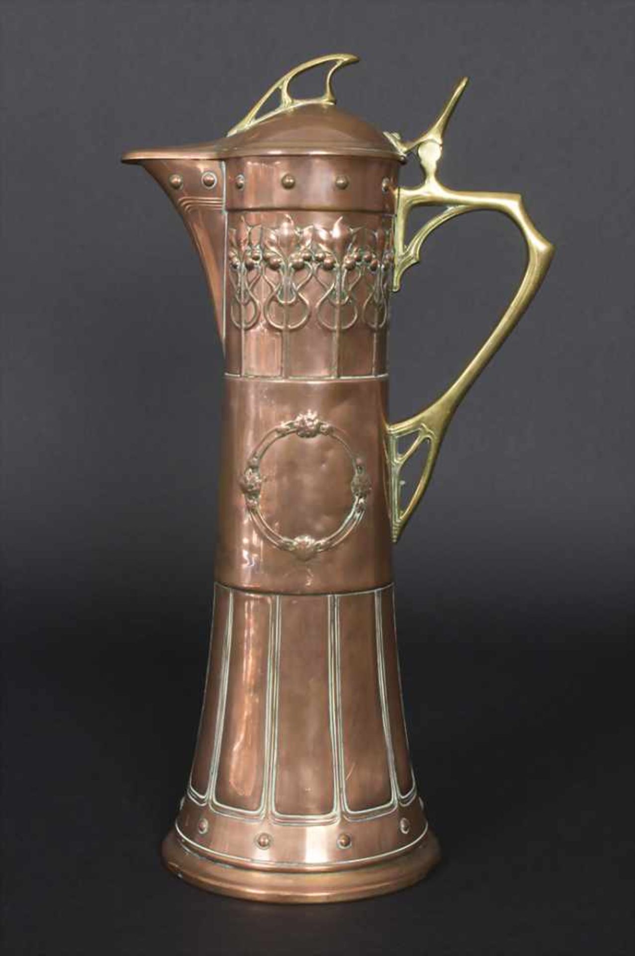Große Jugendstil Kanne / A large Art Nouveau pitcher, WMF, um 1900Material: Kupfer, Handhabe und