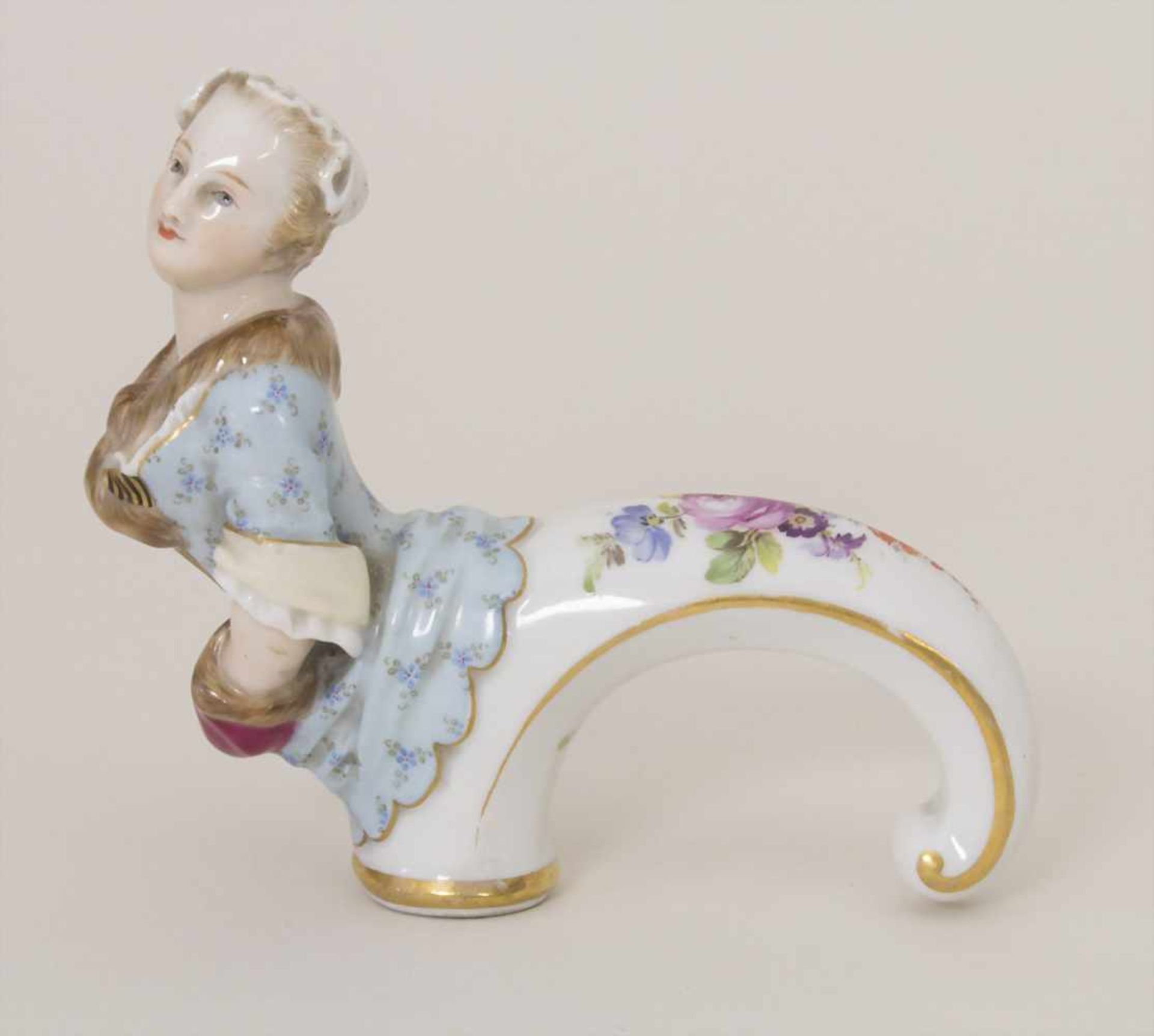 Seltener figürlicher Stockgriff 'Dame mit Muff' / A rare figural cane handle 'A lady with a muff', - Bild 2 aus 8