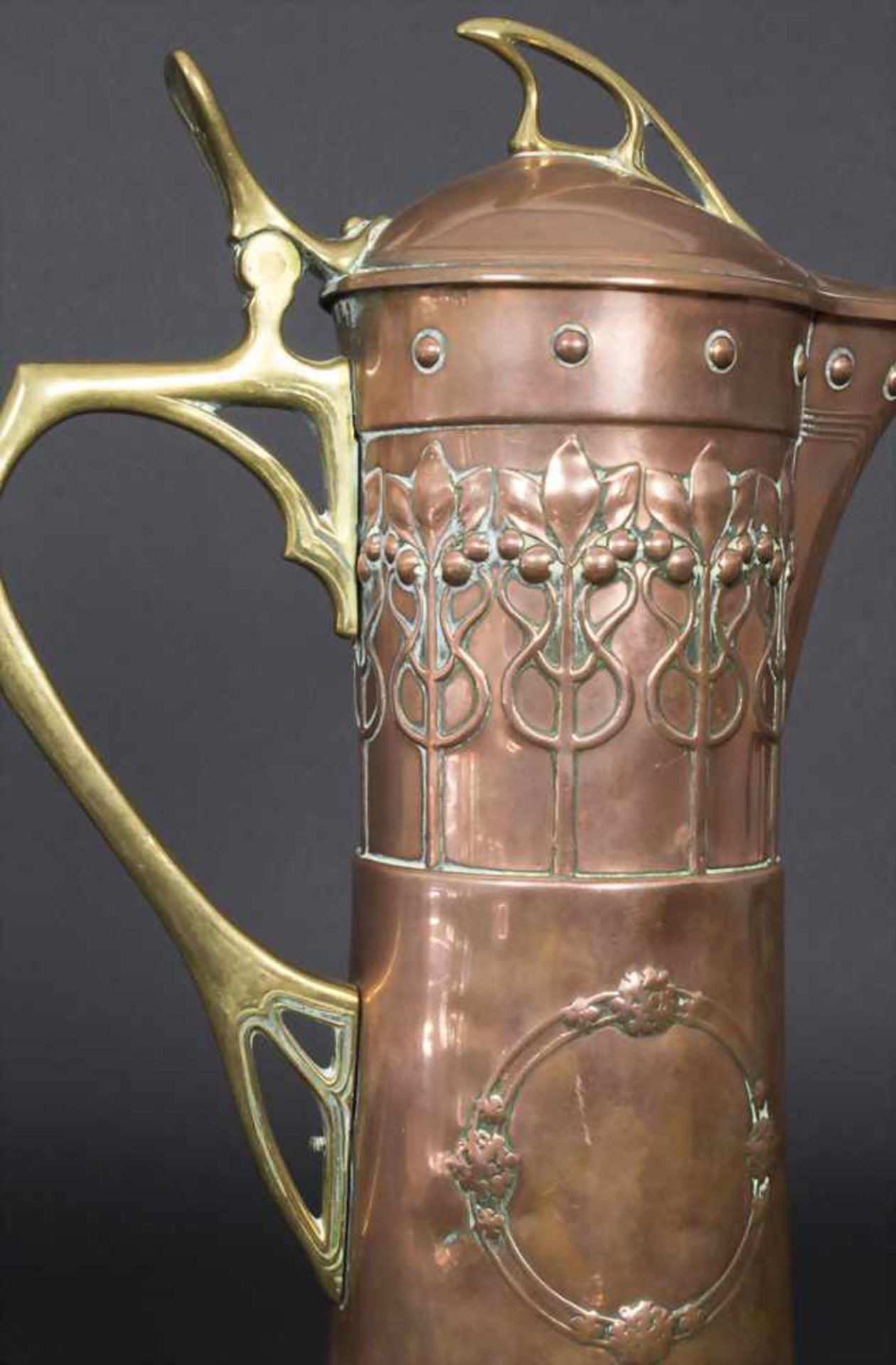 Große Jugendstil Kanne / A large Art Nouveau pitcher, WMF, um 1900Material: Kupfer, Handhabe und - Image 14 of 15