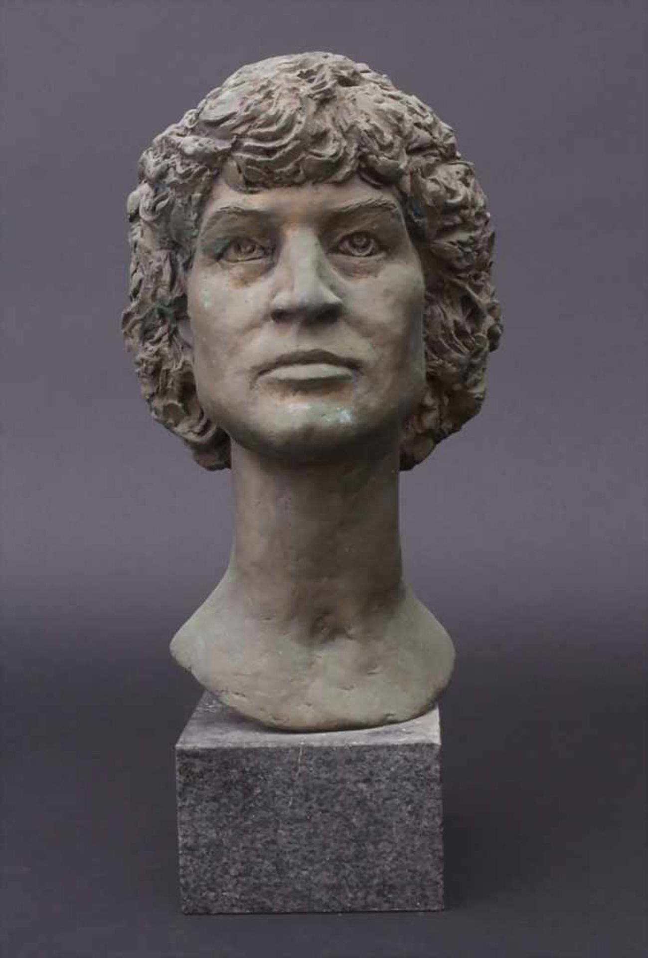 Peter Szabaces (20. Jh.), Frauenbüste 'Charlotte Beiser' / A female bust 'Charlotte Beiser'