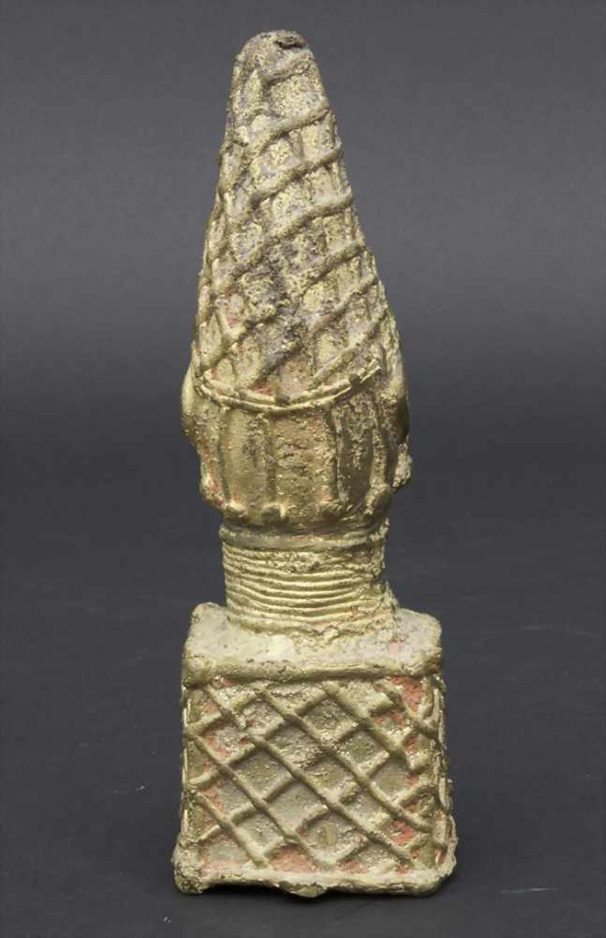 Kopf einer Königin / Gedenkkopf, BeninMaterial: Bronze,Maße: 18 cm,Zustand: Gussfehler- - -20.00 % - Image 4 of 7