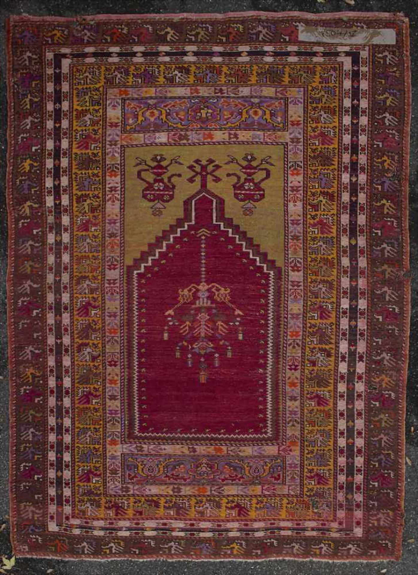 Orientteppich mit Gebetsnische / An oriental carpet with mihrabMaterial: Wolle auf Baumwolle, - Image 3 of 5