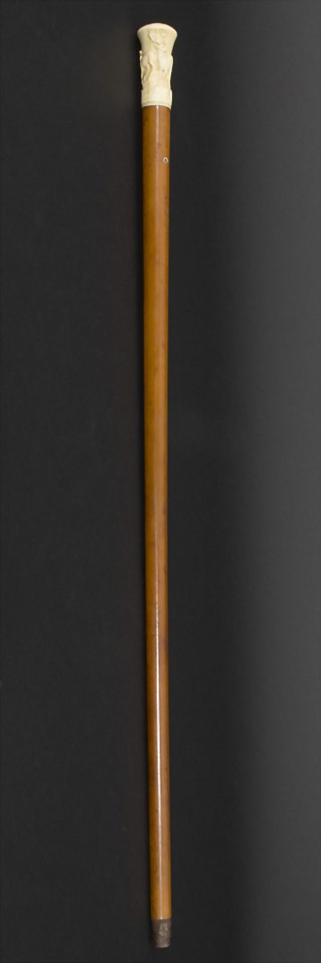 Gehstock mit Elfenbeingriff 'Hirsche' / A cane with ivory handle 'Deer', um 1880Material: - Bild 5 aus 5