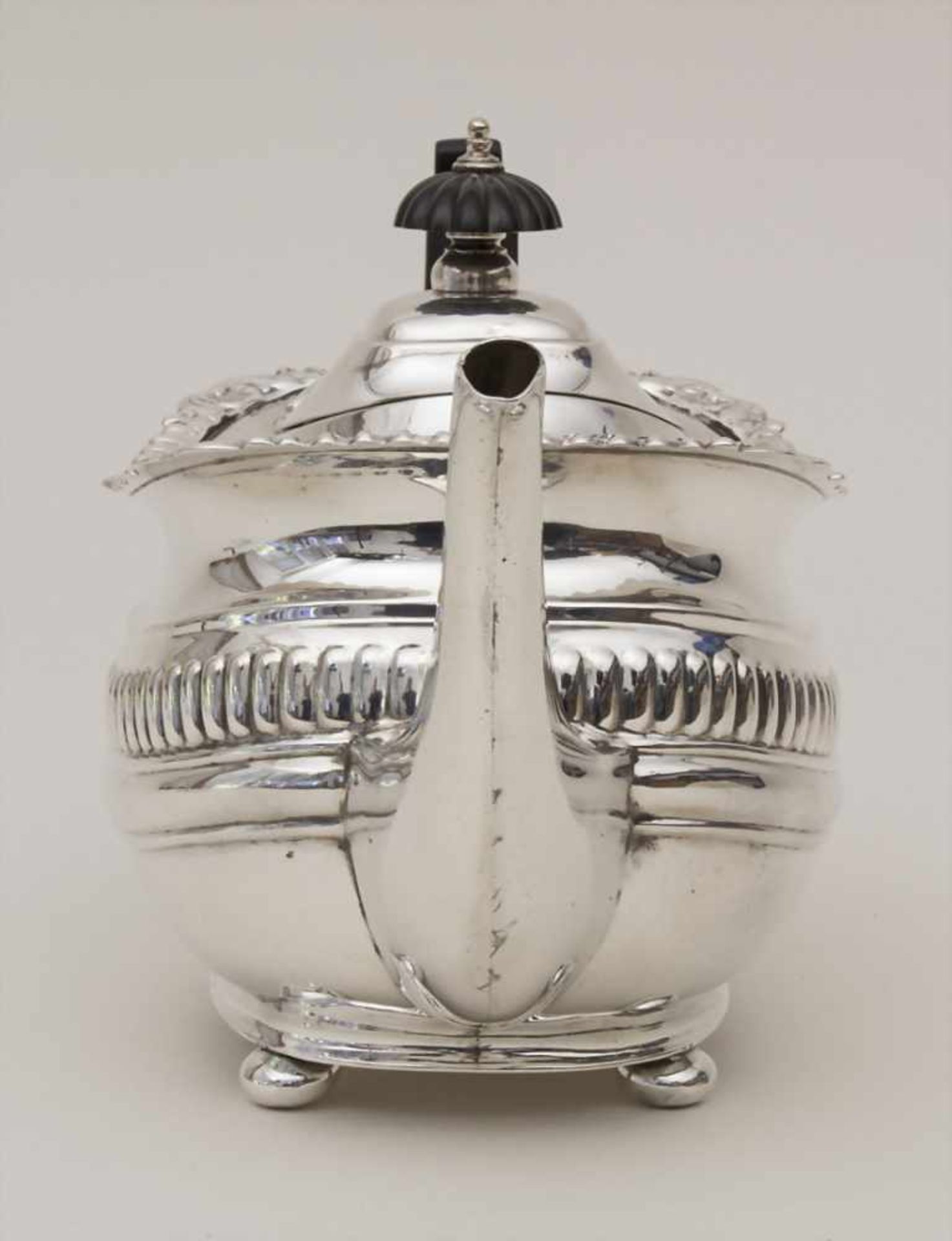 Teekanne / A silver tea pot, S. Blanckensee & Son, Ltd., Birmingham, 1942Material: Silber, - Image 4 of 8