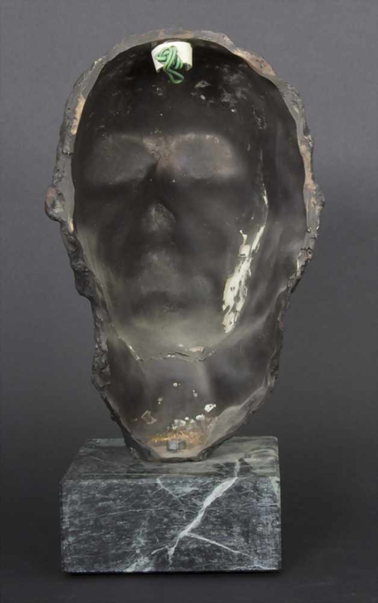 Edwin Scharff (1887-1955), Büste 'Käthe Kollwitz' / A bust 'Käthe Kollwitz'Technik: Bronze, - Bild 5 aus 7