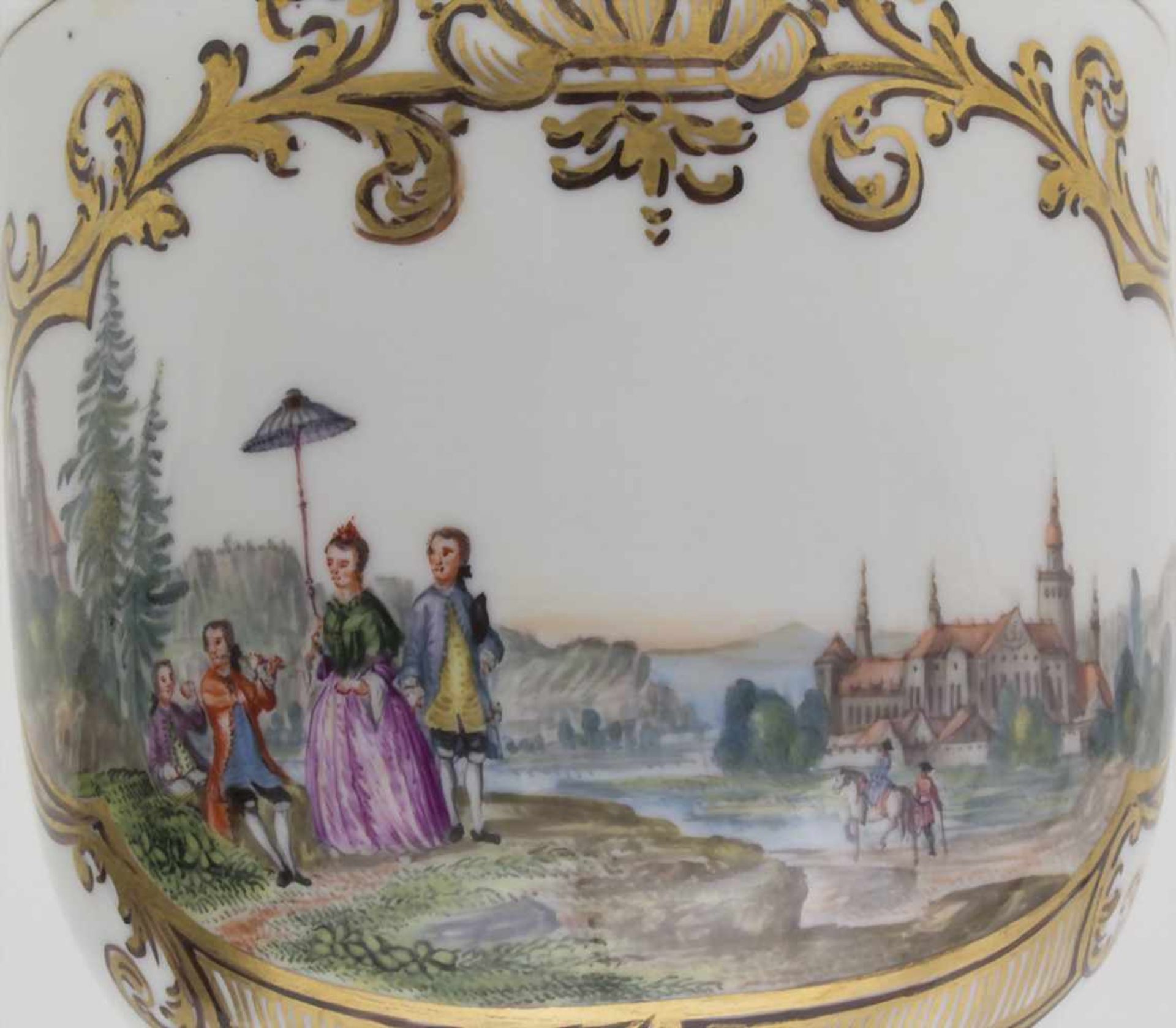 Höfisches Kaffeeservice mit Kauffahrteiszenen und Architekturlandschaften / A courtly coffee set - Bild 4 aus 37