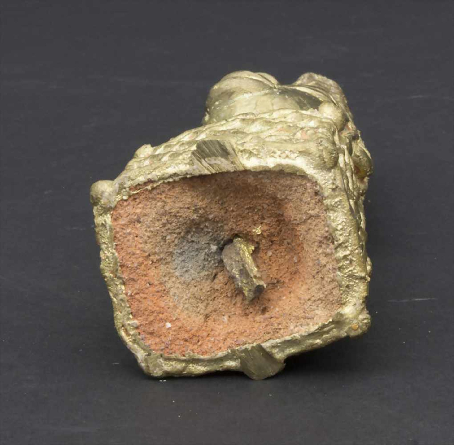 Kopf einer Königin / Gedenkkopf, BeninMaterial: Bronze,Maße: 18 cm,Zustand: Gussfehler- - -20.00 % - Image 7 of 7