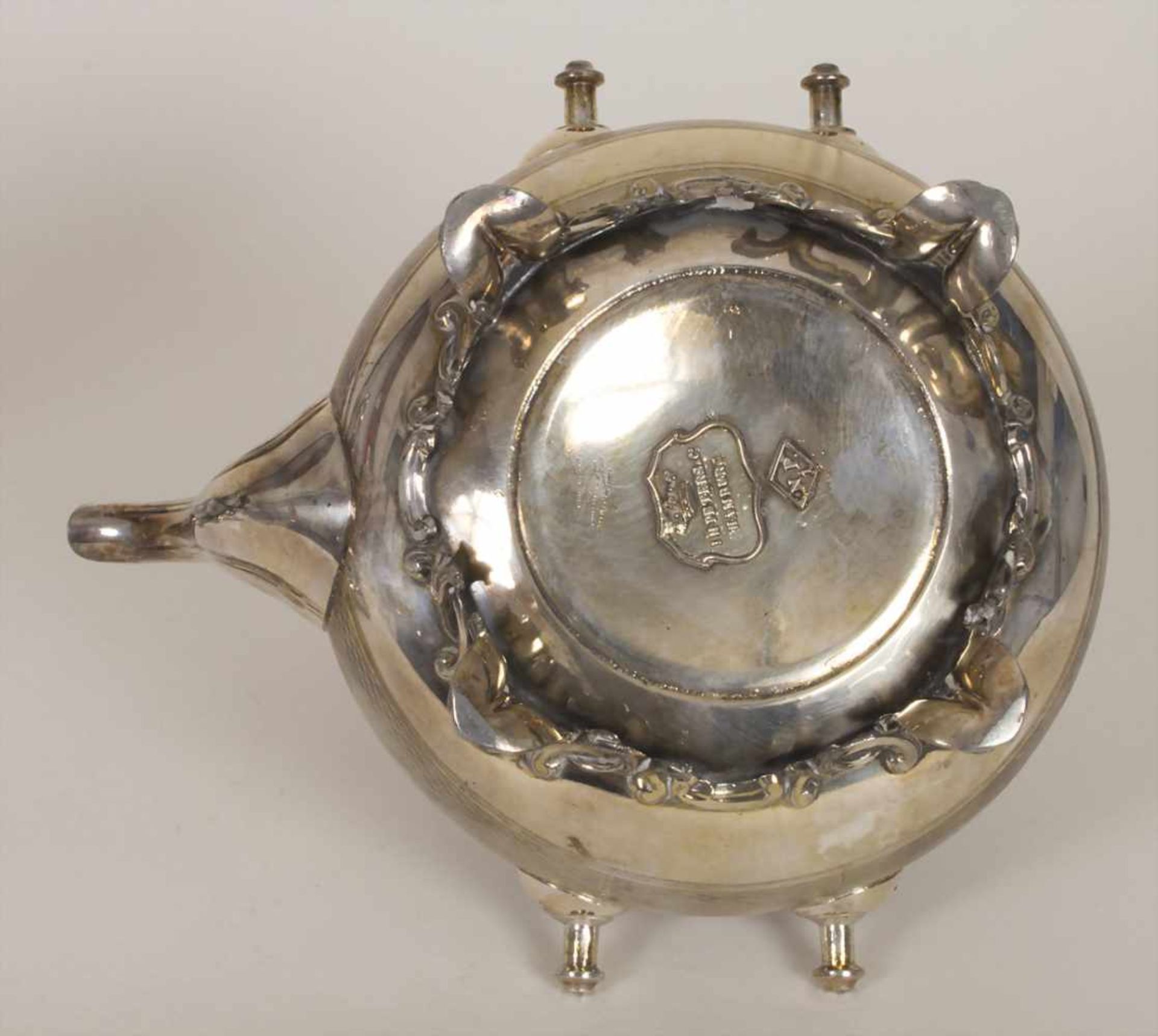 Teekanne auf Rechaud / A silver tea pot with rechaud, I. H. Peters & Co. Hamburg, um 1900Material: - Image 8 of 9