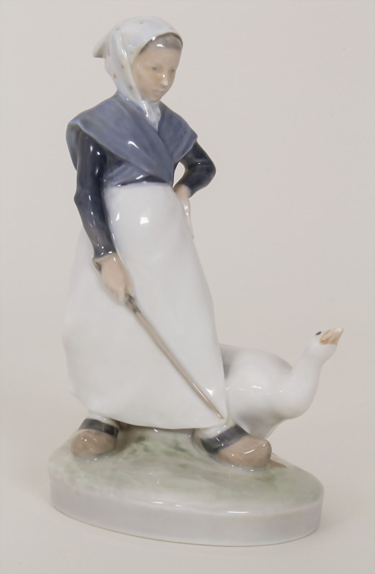 Figurengruppe 'Gänsemagd' / A figural group 'Goose Girl', Christian Thomsen für Königlich