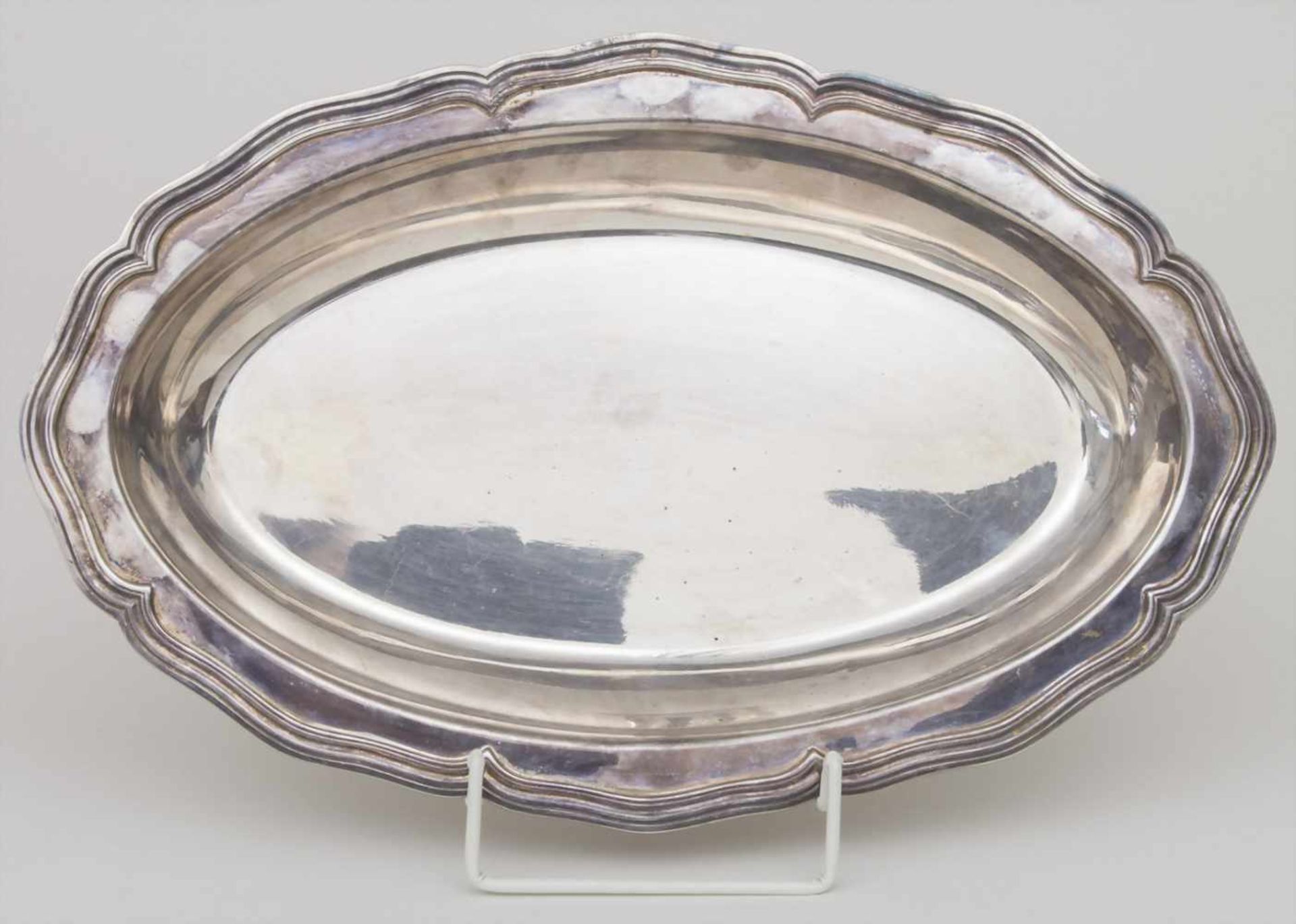 Ovale Platte / An oval silver plate, Cardeilhac, Paris, nach 1839Material: 950er Silber, massiv