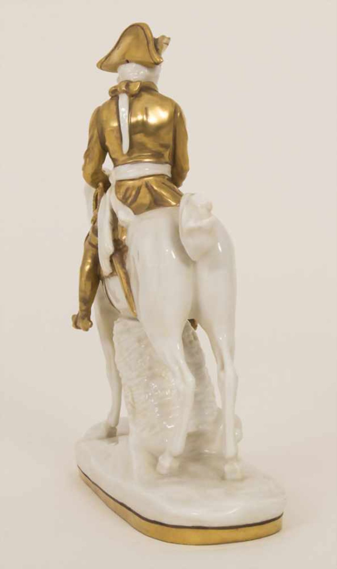 Figurengruppe 'Friedrich II zu Pferd' / A figural group 'Frederic II', Scheibe-Alsbach, 20. Jh. - Bild 4 aus 6