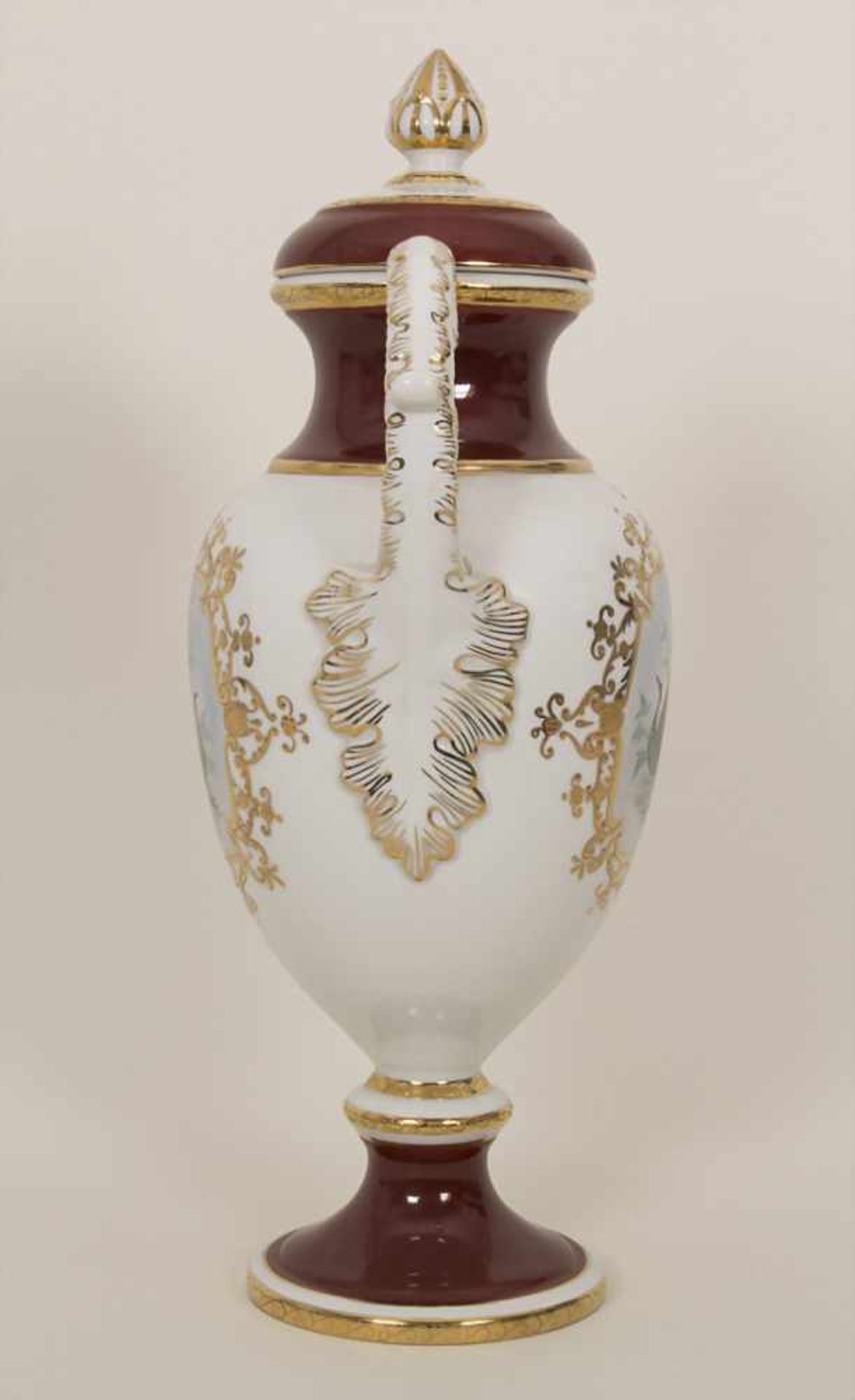 Große Henkelvase / A large vase, Bakos Eva, HerendMaterial: Porzellan, polychrom bemalt, - Bild 3 aus 8