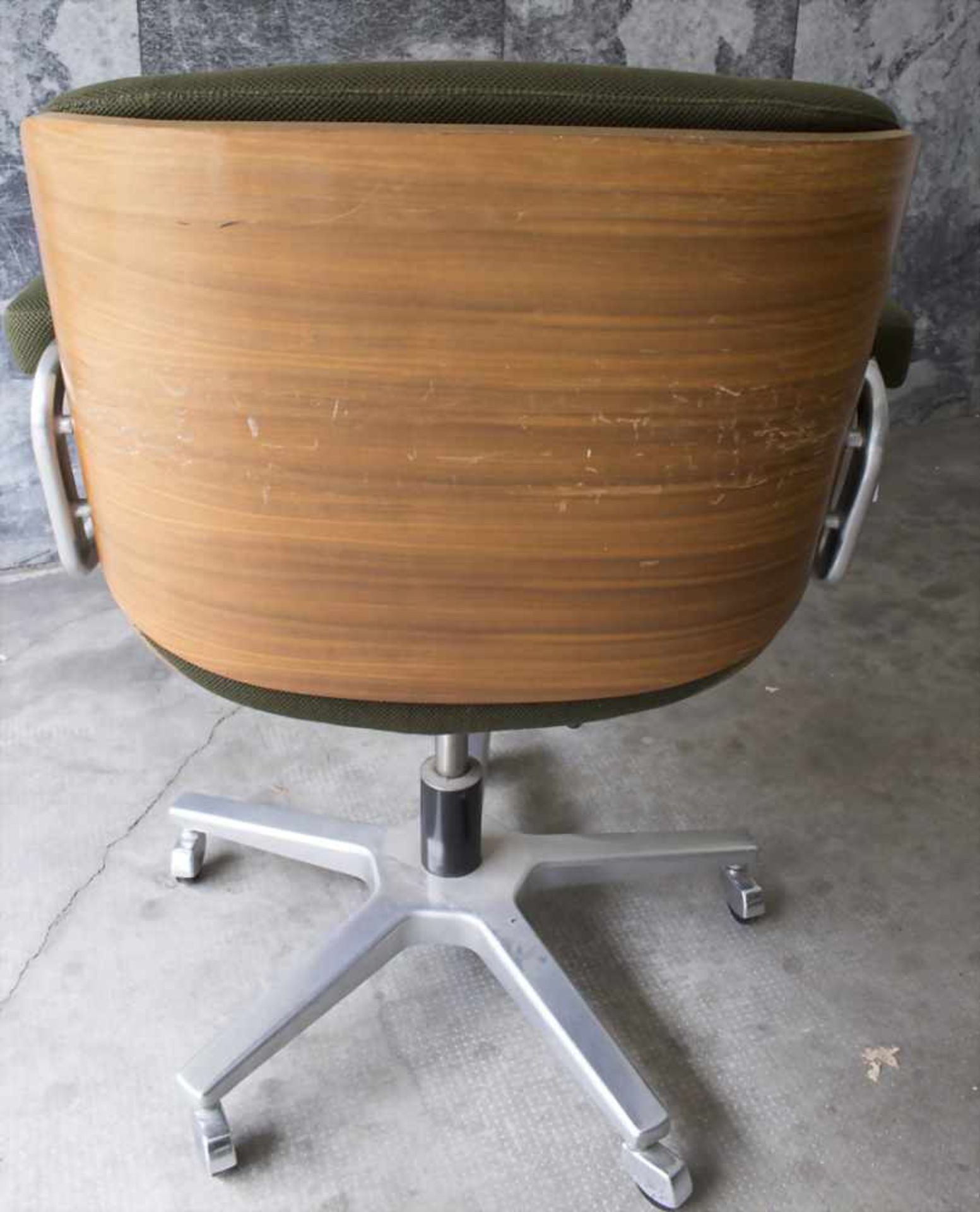 Designerstuhl Bürodrehstuhl / A designer office chair, um 1970Entwurf: Prof. Karl Dittert (1915 - - Bild 4 aus 5