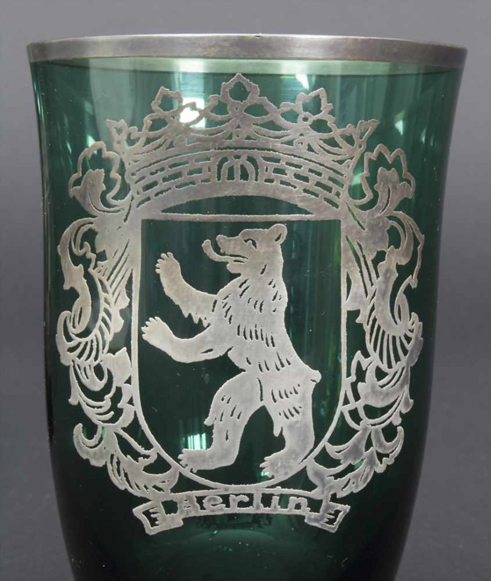 2 Gläser mit Silberauflage 'Berlin' / glasses with silver overlay 'Berlin'Material: grünes Glas - Bild 4 aus 4