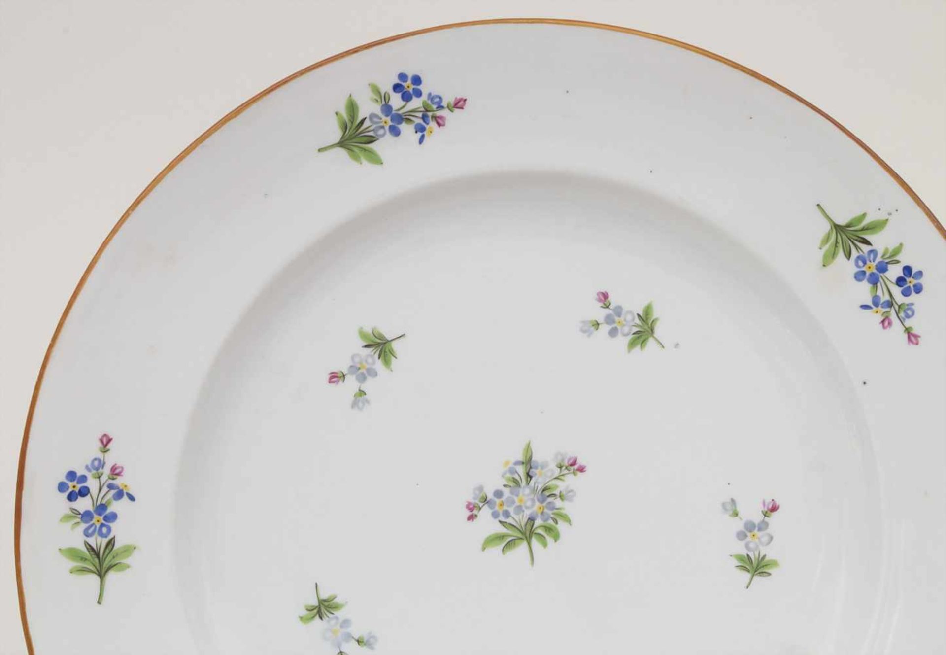 Speiseteller 'Vergissmeinnicht' / A plate 'Forgetmenot', Meissen, 1774-1814Material: Porzellan, - Bild 2 aus 4