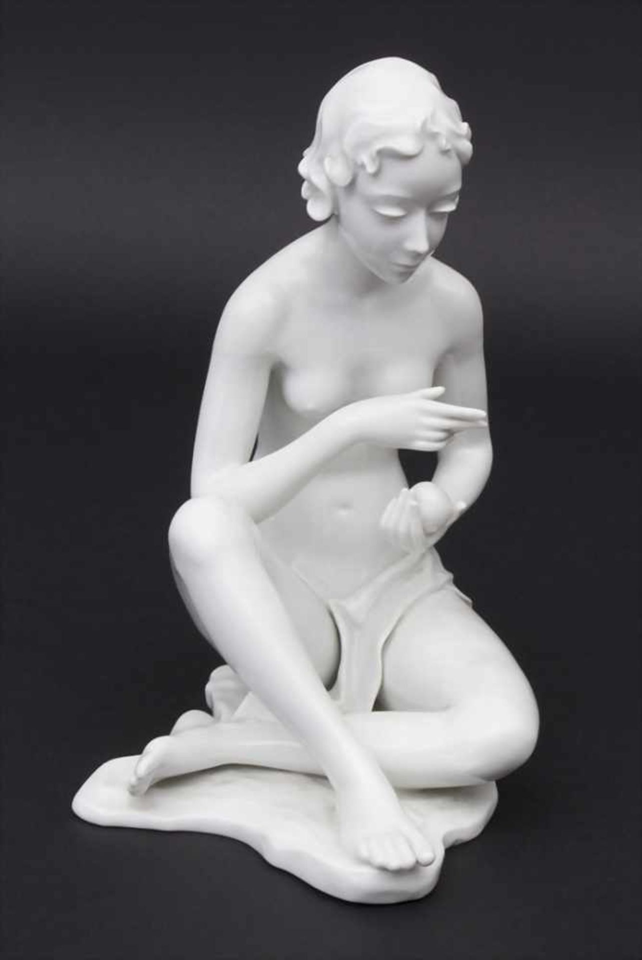 Fritz Heidenreich (1895-1966), 'Weiblicher Akt' / 'A female nude', Rosenthal, Mitte 20. Jh.Material: - Bild 3 aus 8