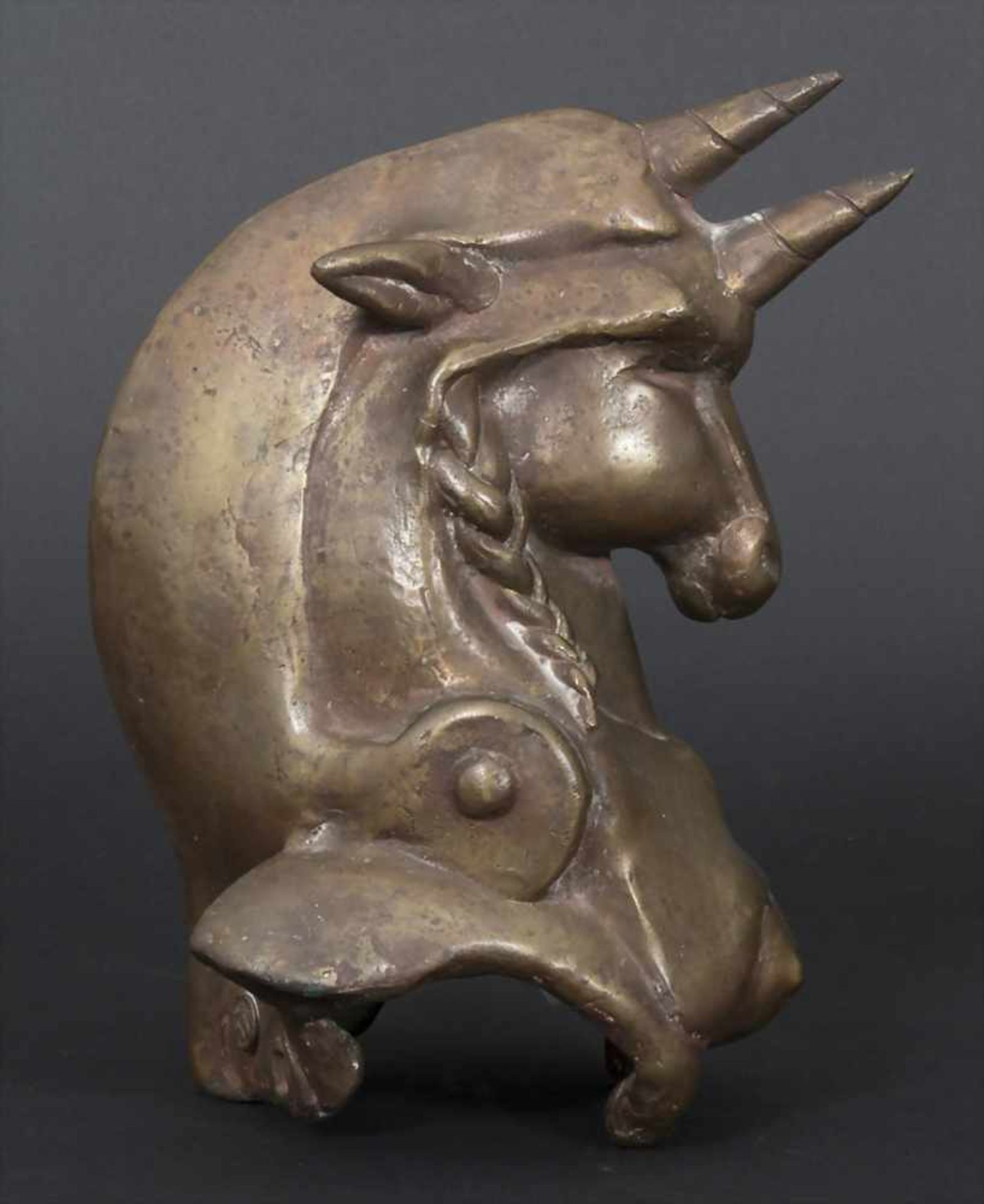 Gernot Rumpf (*1941), Büste 'Weiblicher Akt mit Einhorn-Kopf' / A bust 'Female nude with unicorn - Image 2 of 13