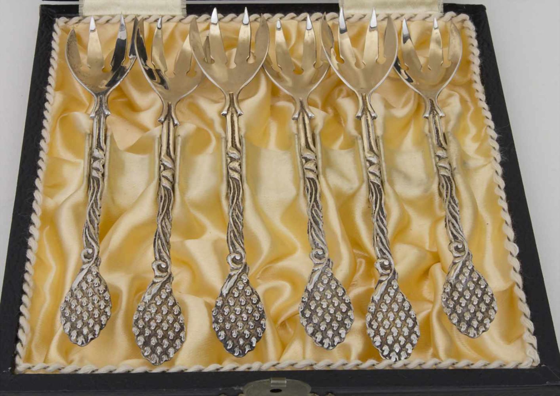 6 Gabeln mit Pinienzapfendekor / A set of 6 silver forks with pine patternsMaterial: Silber 800, - Image 5 of 5