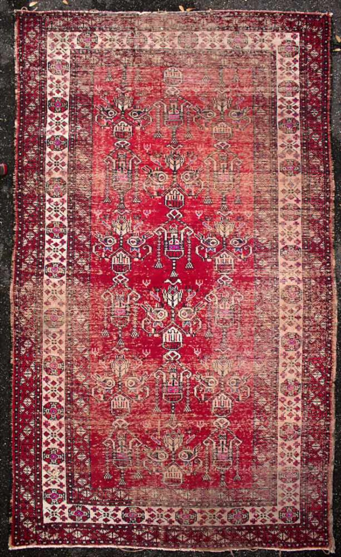 Orientteppich / An oriental carpetMaterial: Wolle auf Baumwolle, Maße: 208 x 122 cm, Zustand: