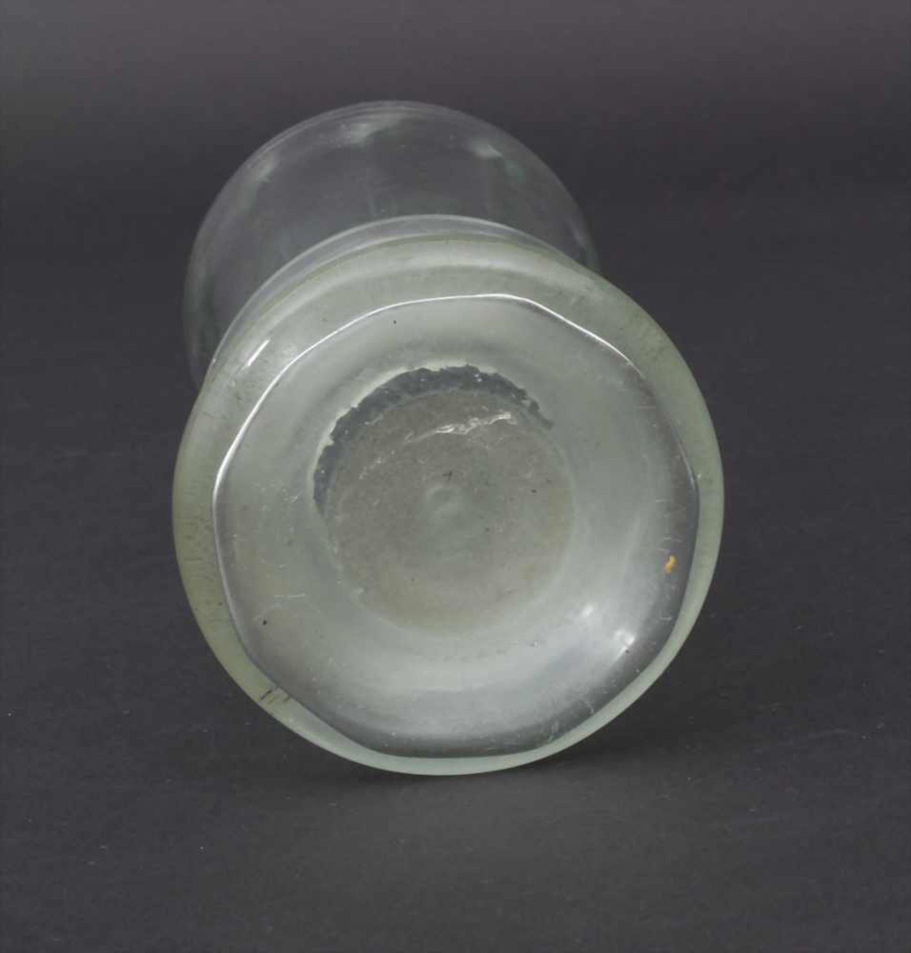 Konvolut 6 Gläser / A set of 6 glasses, 19./20. Jh.Material: 4x farbloses Glas (darunter 3 - Image 7 of 7