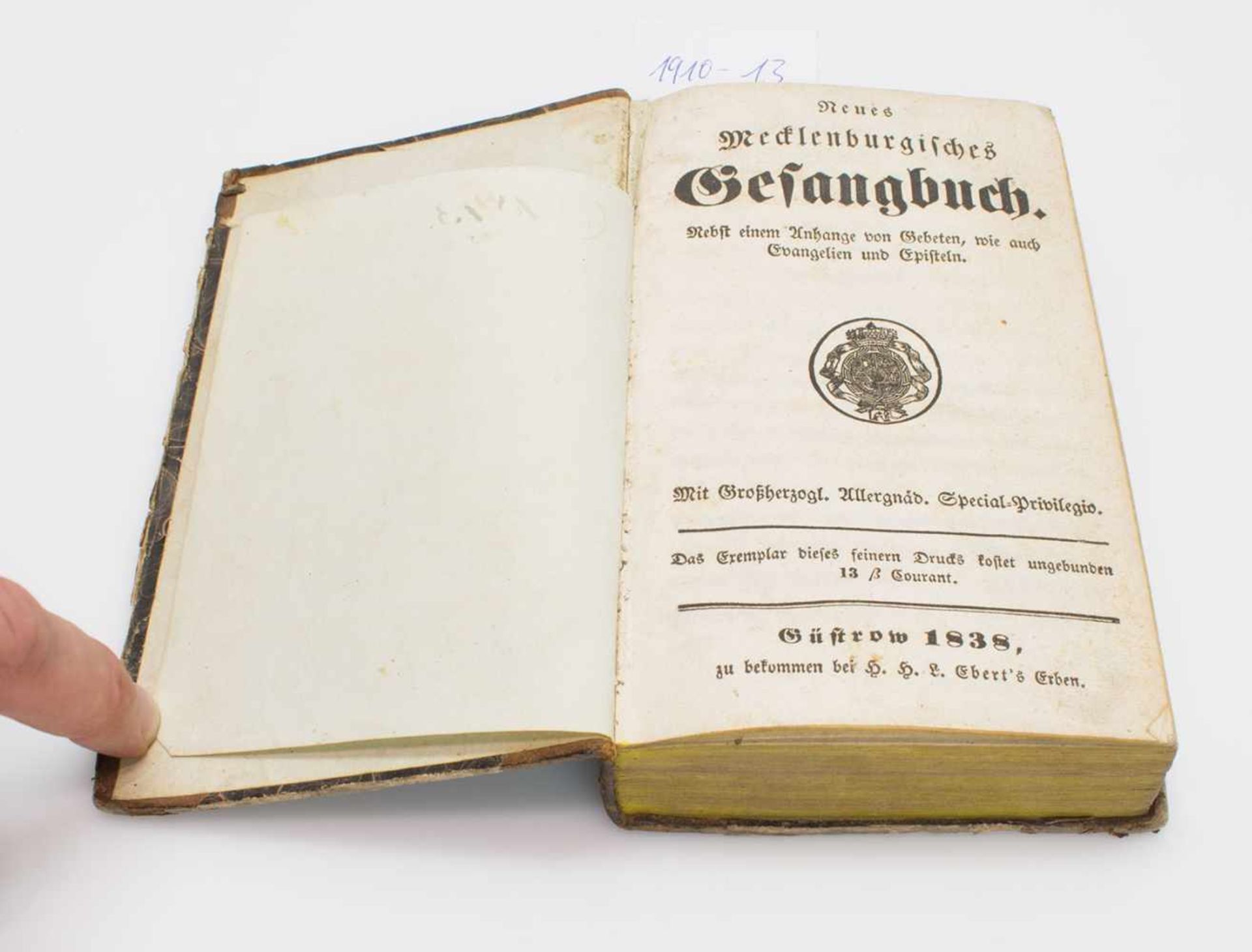 Gesangbuch„Neues Mecklenburgisches Gesangbuch“, H.H.L. Ebert`s Erben/ Güstrow 1838, 480 u. 96 S.,