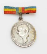 Medaille„Zur Erinnerung a.d. 100 jährige Bestehen der mecklenburgischen Artillerie 1913“, am Band