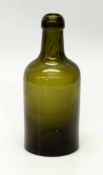 SchnapsflascheMecklenburger Waldglas 19. Jh., Grünglas mit eingezogener Schulter, H. 17 cm