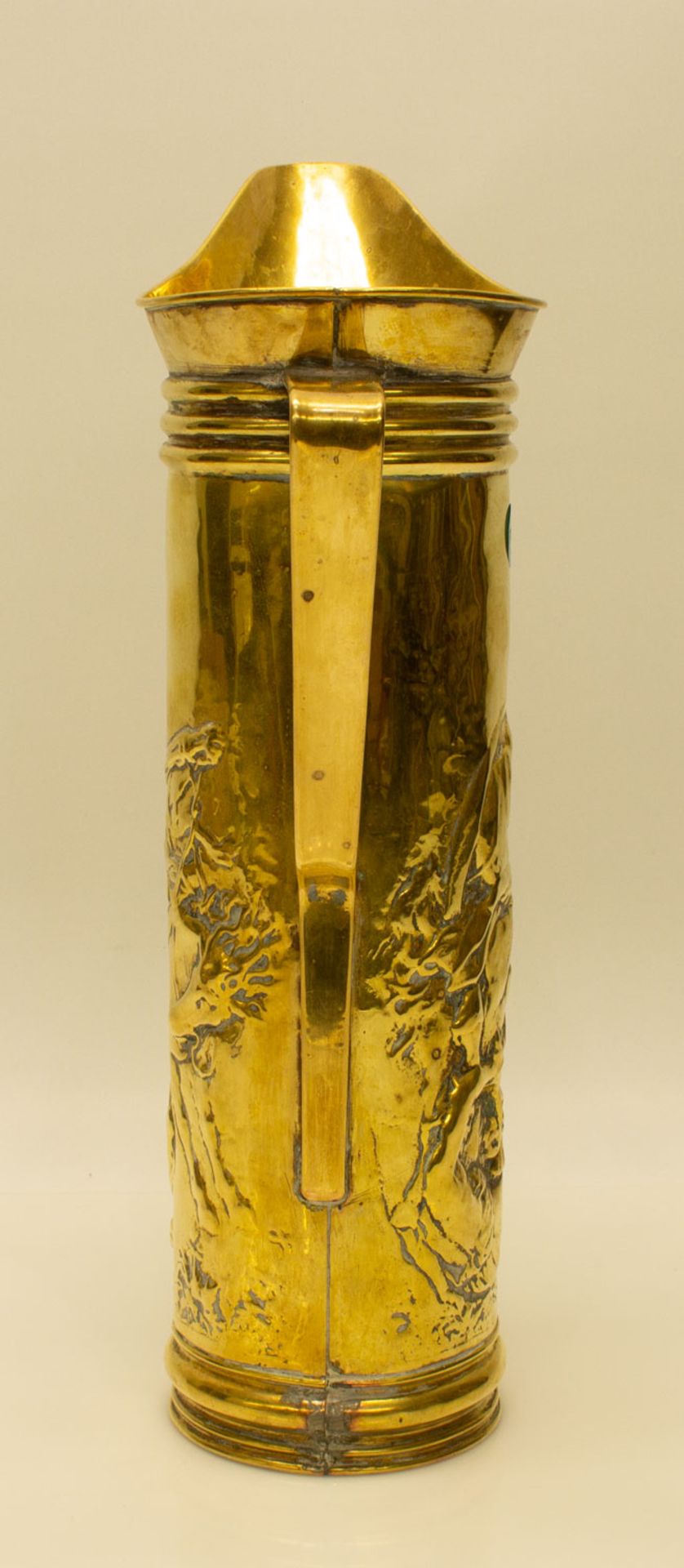 Weinkanne19. Jh., Kupfer mit reliefartiger, handgetriebener römisch-germanischer Kampfszene, - Bild 4 aus 6