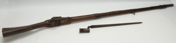 Infanteriegewehr M 1822Percussionsschloß, Nussbaumschaft mit eiserner Garnitur, L. 144 cm,