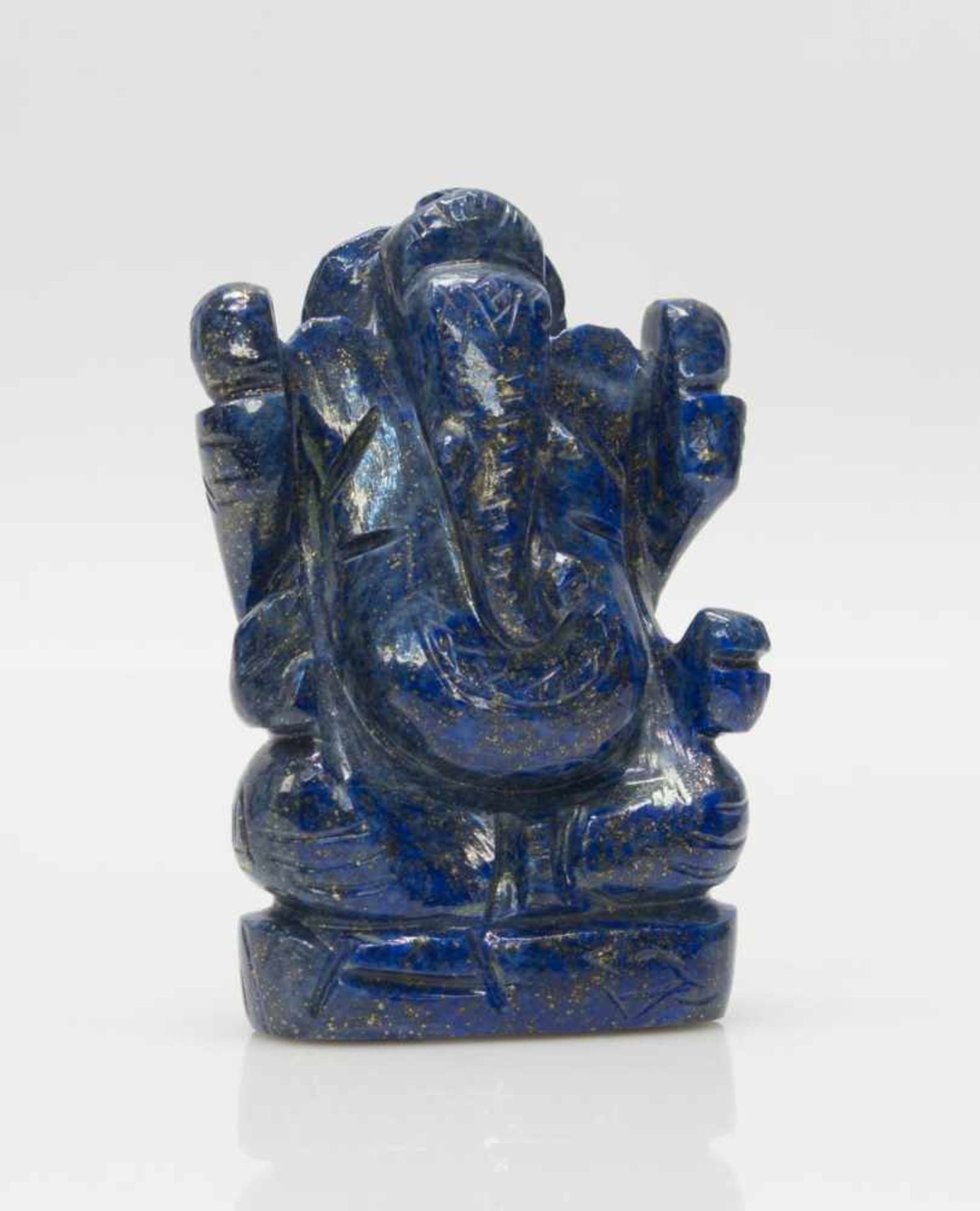 Lapislazuli GaneshaIndien, geschnittener Lapislazuli, 6 x 6 cm