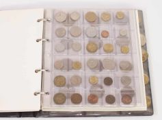 Münzalbumüber 230 Münzen, ganze Welt, ungeprüft