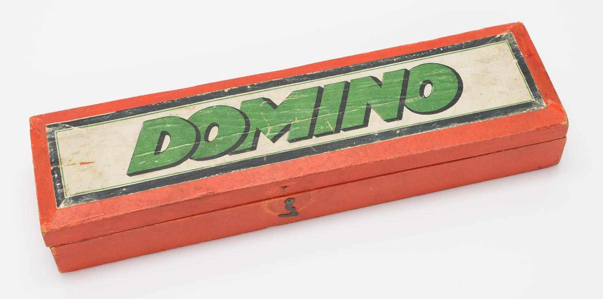 Dominospielum 1930er Jahre, Holzkasten mit großen Steinen, 29 x 8 x 5 cm