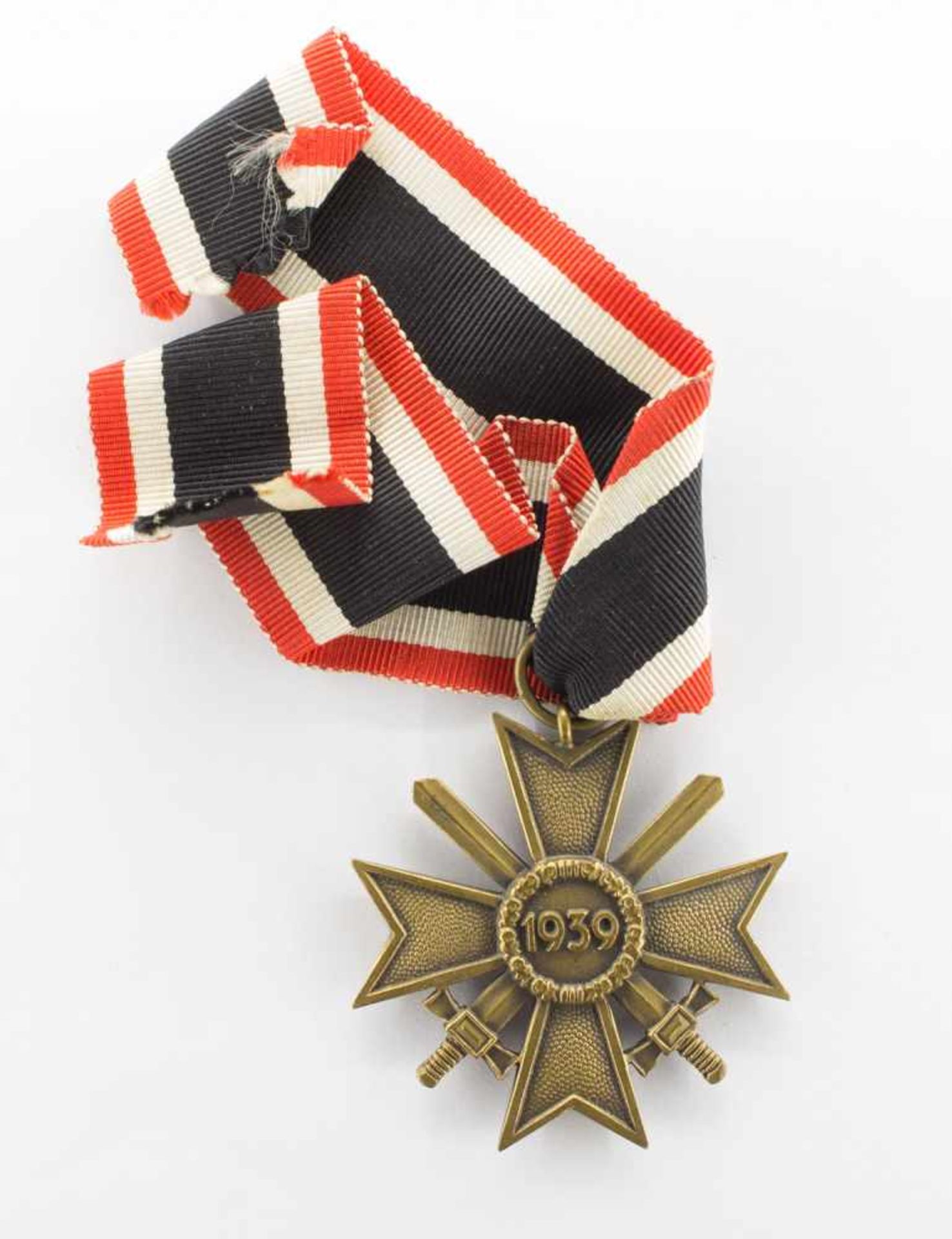 KriegsverdienstkreuzII. WK, Kriegsverdienstkreuz mit Schwertern am Band - Image 2 of 2