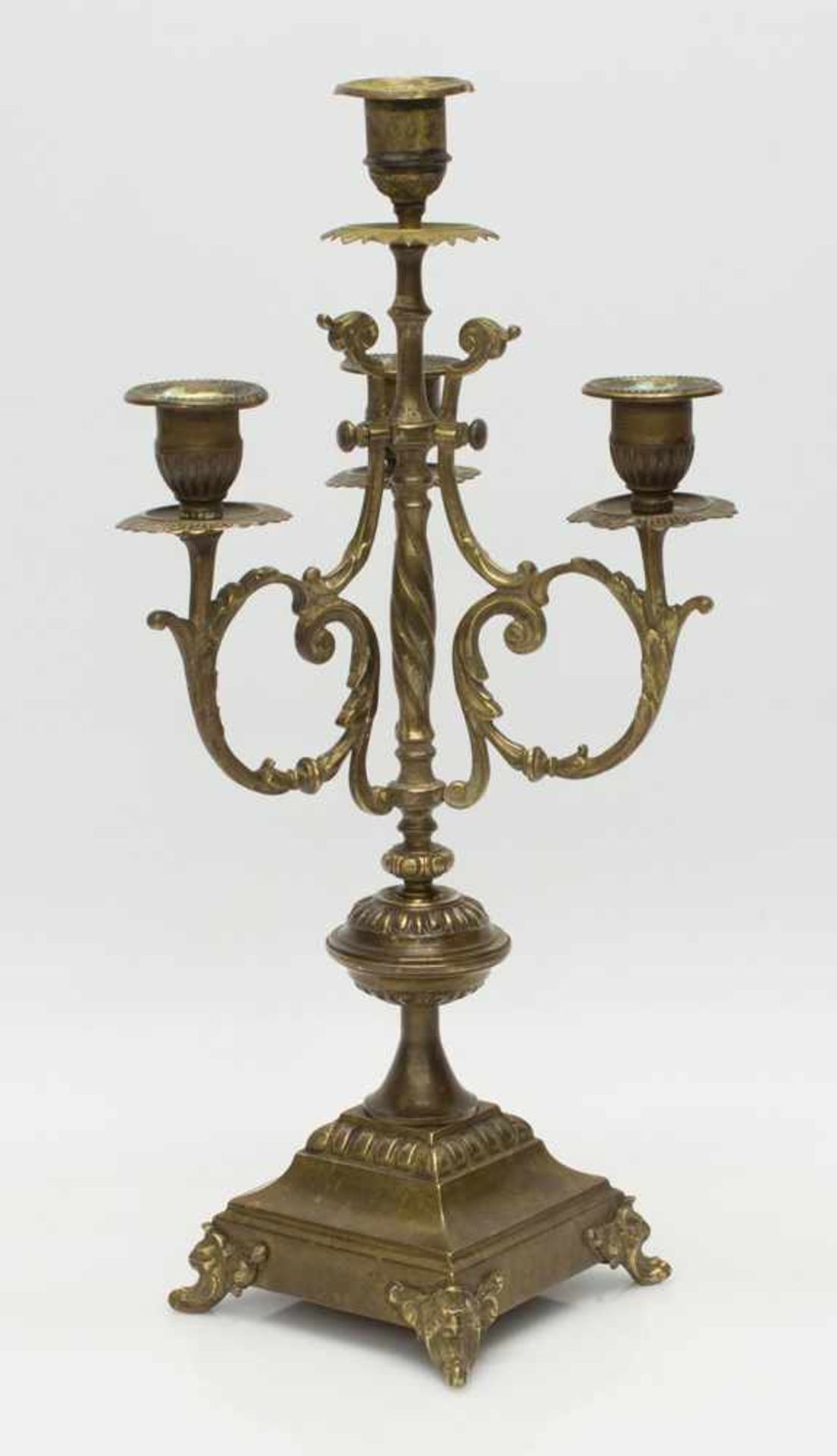 Tischleuchterum 1890, 4-flammig, Bronze, H. 40 cm