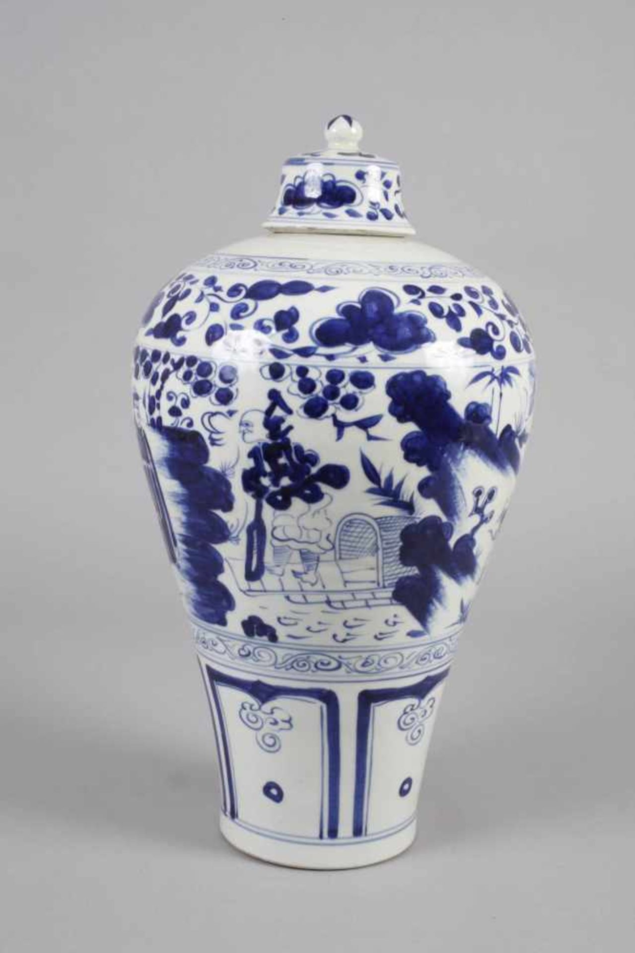 Vase China19. Jh., ungemarkt, weiß glasiertes Porzellan in kobaltblauer Unterglasurbemalung, - Image 5 of 6