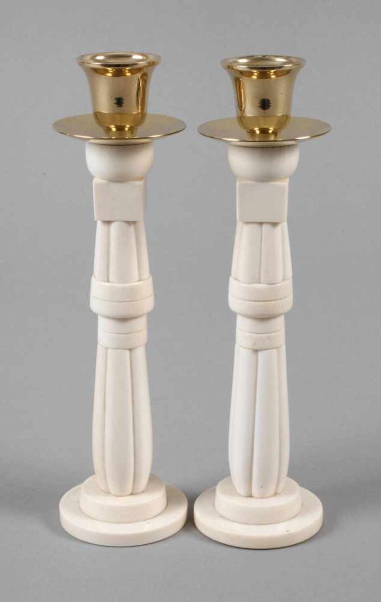 Paar Leuchter Art déco1920er Jahre, Elfenbein mehrteilig geschnitzt und montiert, in Form