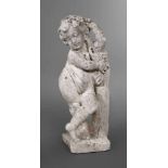 Gartenfigur Putto20. Jh., Steinguss, Putto an Baumstumpf, geringe Altersspuren, H 58 cm.