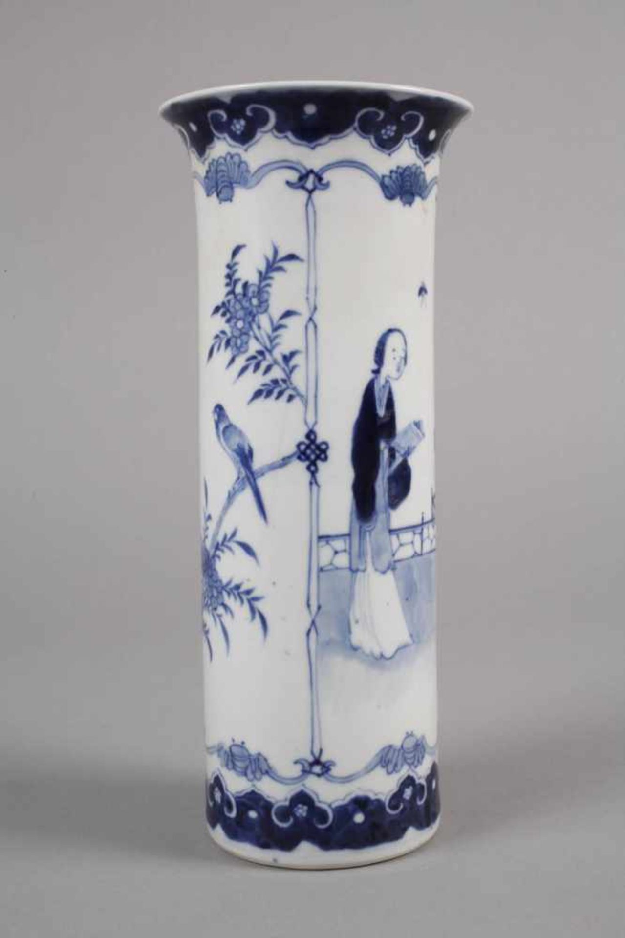 Vase ChinaEnde 19. Jh., am Boden Vier-Zeichen-Marke, Porzellan in kobaltblauer - Bild 3 aus 4
