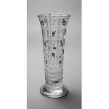 Vase Art décowohl Wien, um 1925, farbloses Glas, massiver geschliffener Schaft, schlanke hohe,