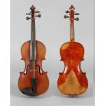 Violine im Etui1920er Jahre, mit Modellzettel Antonius Stradivarius Cremonensis, geteilter,