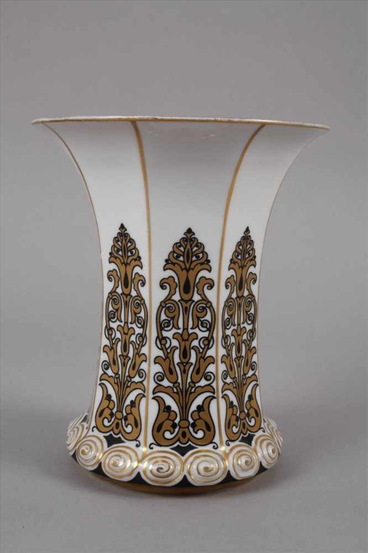 Krautheim Vase Art découm 1925, grüne Stempelmarke, unleserliche Pinselnummer, oktogonal facettierte - Bild 3 aus 3