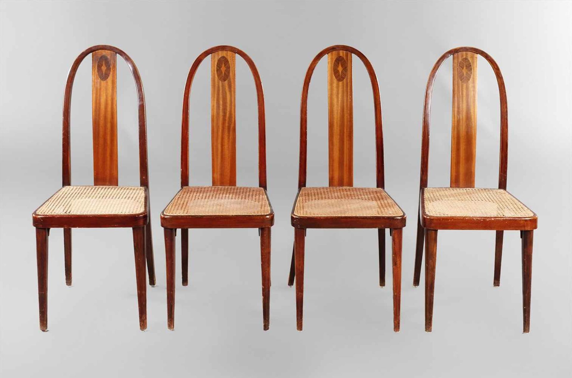 Vier Stühle Otto Prutscherum 1910, Zarge mit Brandstempel und Klebeetikett Thonet Wien,