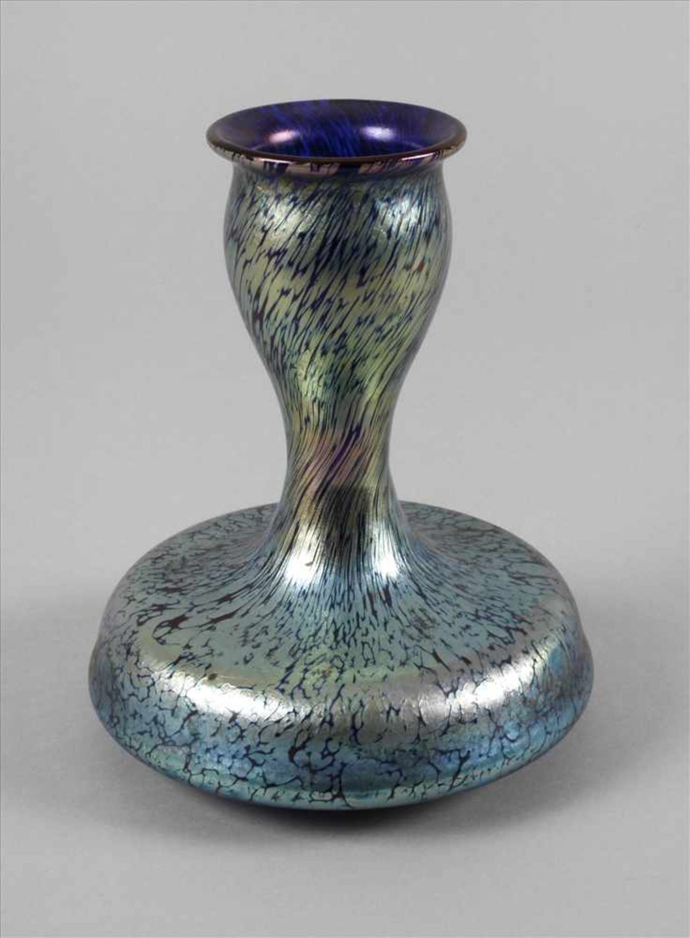 Lötz Wwe. Vase für die Weltausstellung in Paris, Entwurf Franz Hofstätter attr.,Produktionsnummer