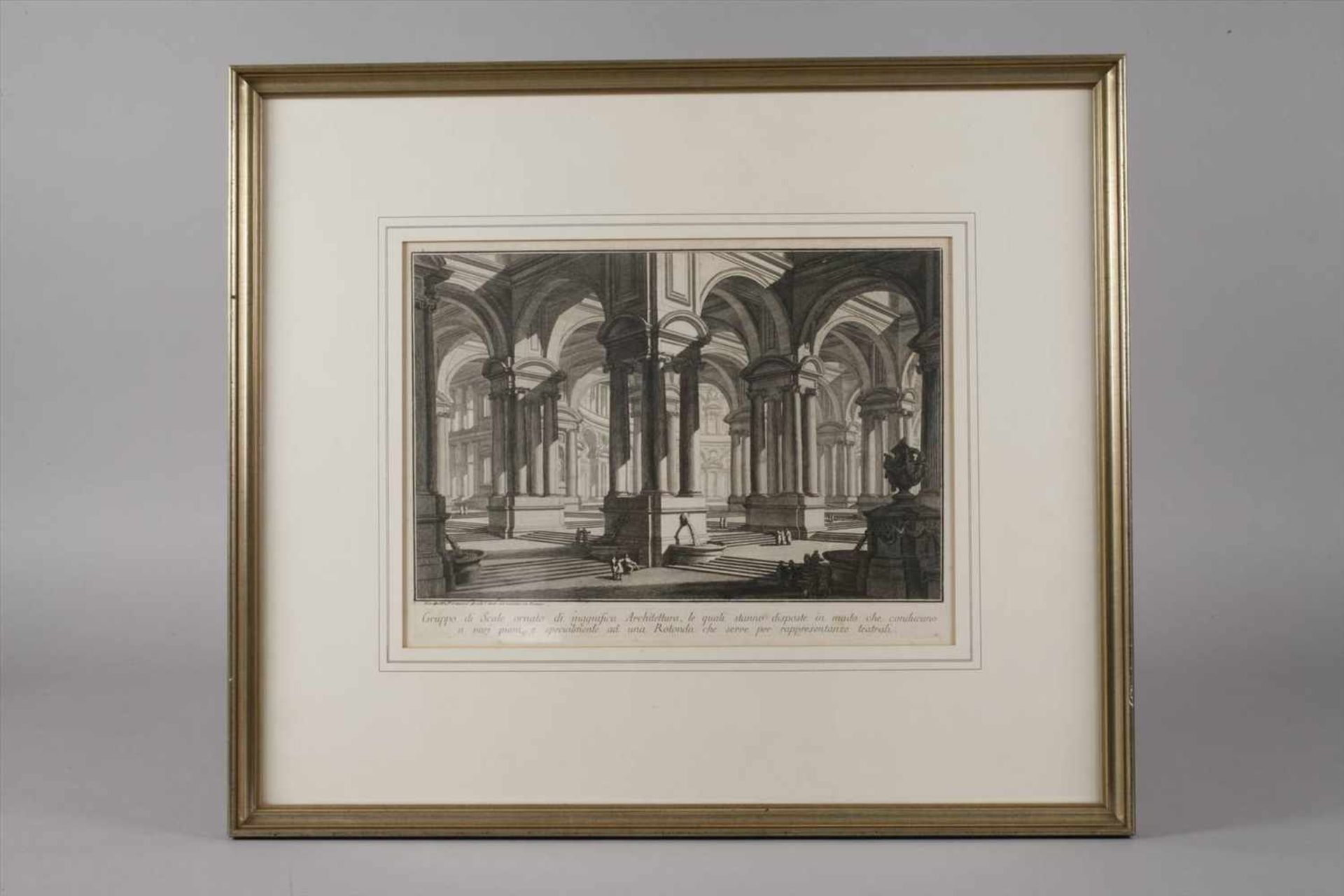 Giovanni Battista Piranesi, "Gruppo di Scale..."riesige Eingangshalle mit zahlreichen Brunnen und - Bild 3 aus 3